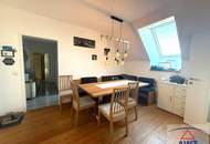 Verkaufe anspruchsvolle 3-Zimmer-Dachgeschosswohnung mit LIFT im Herzen von Neuhofen!