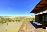 Ein Logenplatz am Wasser – Exklusive Seehütte auf Eigengrund im Neusiedler See!