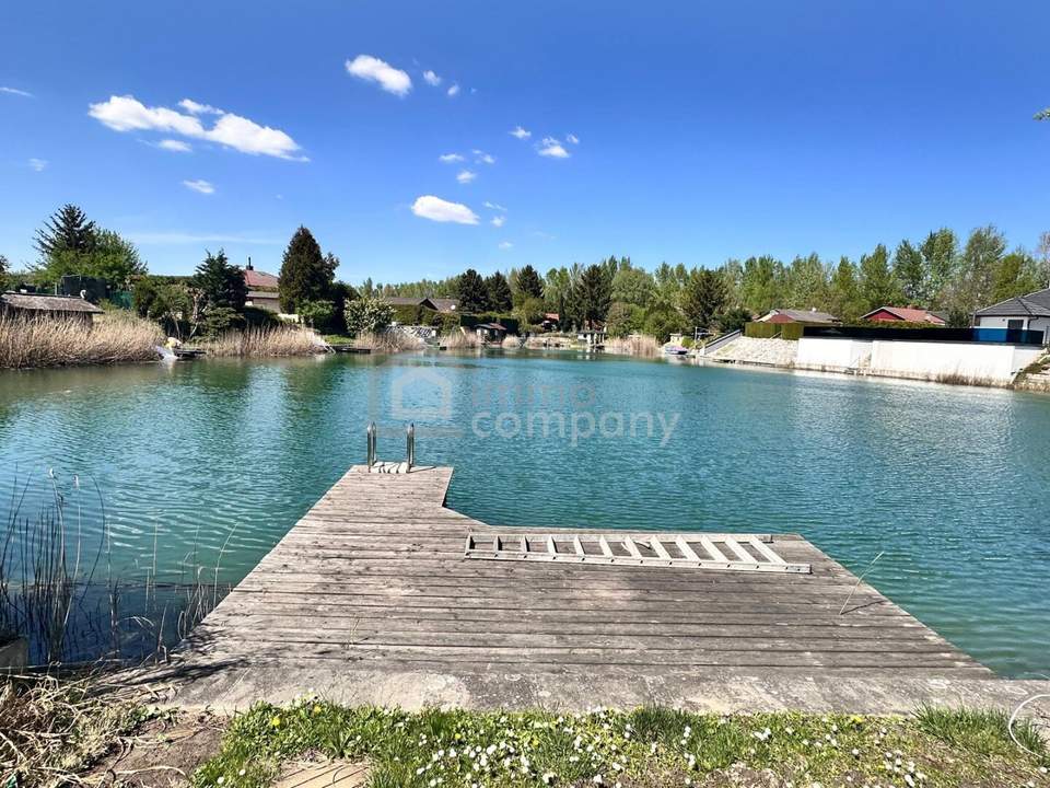 Seegrund in Lassee, 1056m² mit Terrasse, Miete nur 500 € – Natur pur genießen!