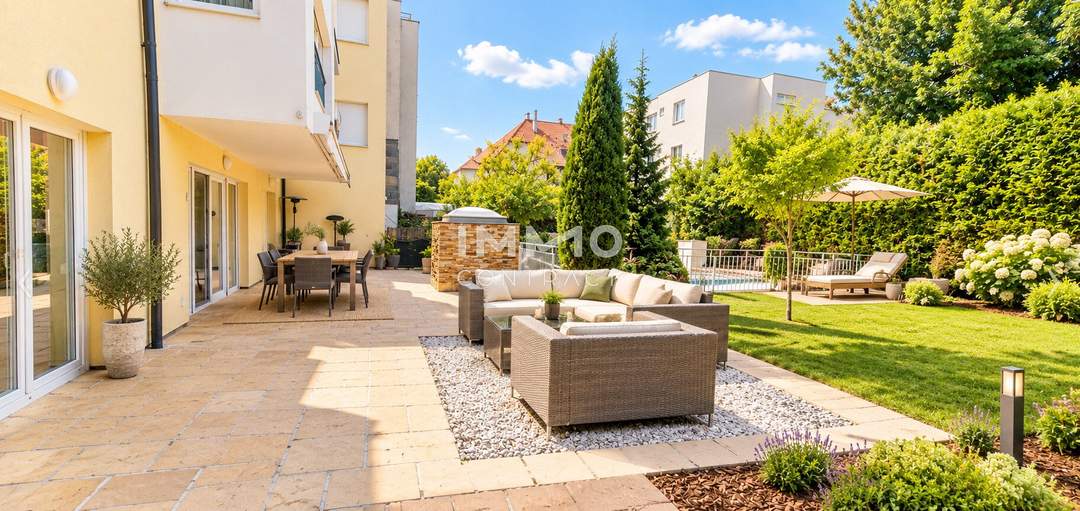 Verkaufsrarität I Priv.Pool I 330m² Priv.Garten I 80m² und 14m² Terrassen I Neubau 2009 I 5 Zimmer I Tiefgaragenplatz im Eigentum