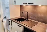 Neu, hell, ruhig, perfekt gelegen - Willkommen im 18. Bezirk! Ein MUST HAVE in ruhiger Seitengasse! Frisch saniert + Neue Einbauküche + Garagenplatz inklusive + Tolle Infrastruktur und Anbindung! Jetzt zugreifen!