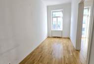 Unbefristet! Traumhafte Altbauwohnung am Spittelauer Platz: 4 Zimmer, 2 Badezimmer und Balkon