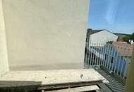 Moderne Erstbezug-Wohnung mit Balkon in Mannswörth - Perfekt für Singles oder Paare!