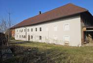 Gutshof &amp; landwirtschaftliche Flächen