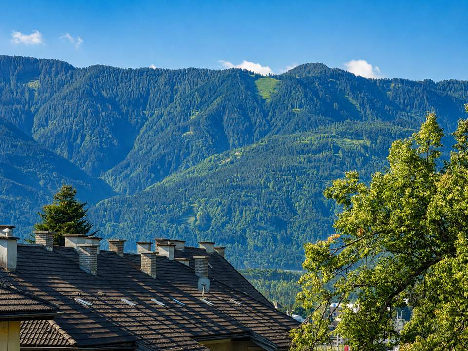 Erstbezug nach Sanierung mit Panoramablick auf die Karawanken