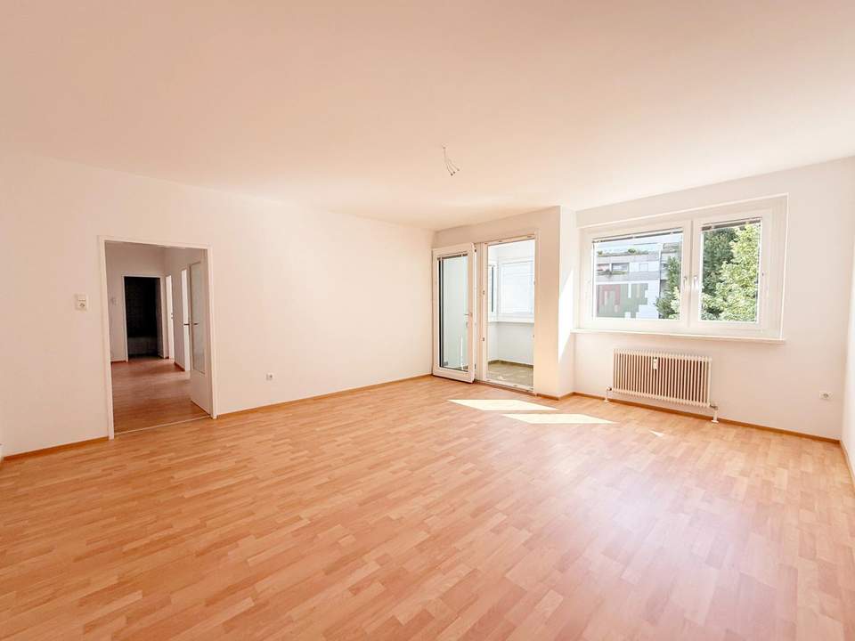 Geräumige 4 Zi. Wohnung im Zentrum von Wels