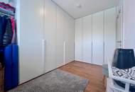 Exklusive 3-Zimmer-Wohnung inkl. 2 Carports