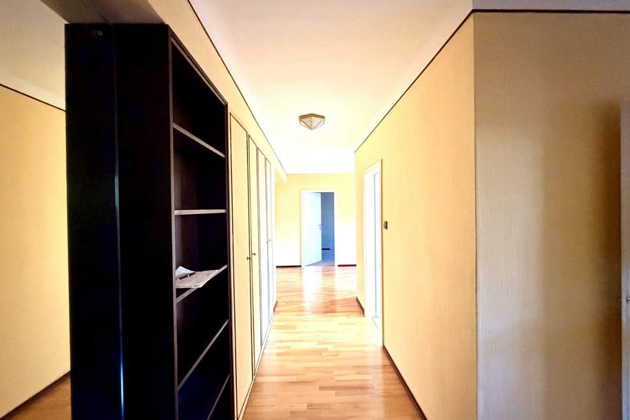 3(-4) Zimmer Wohnung in gefragter Lage, mit leichtem Renovierungsbedarf", Wohnung-kauf, 639.000,€, 1070 Wien 7., Neubau
