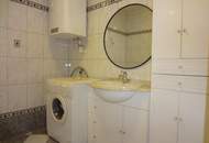 HELLE DREIZIMMERWOHUNG IN RUHIGER LAGE!