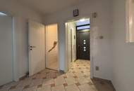 Schmuckes 4 Zimmer Reihenhaus mit Garage, Sommergarten und Loggia