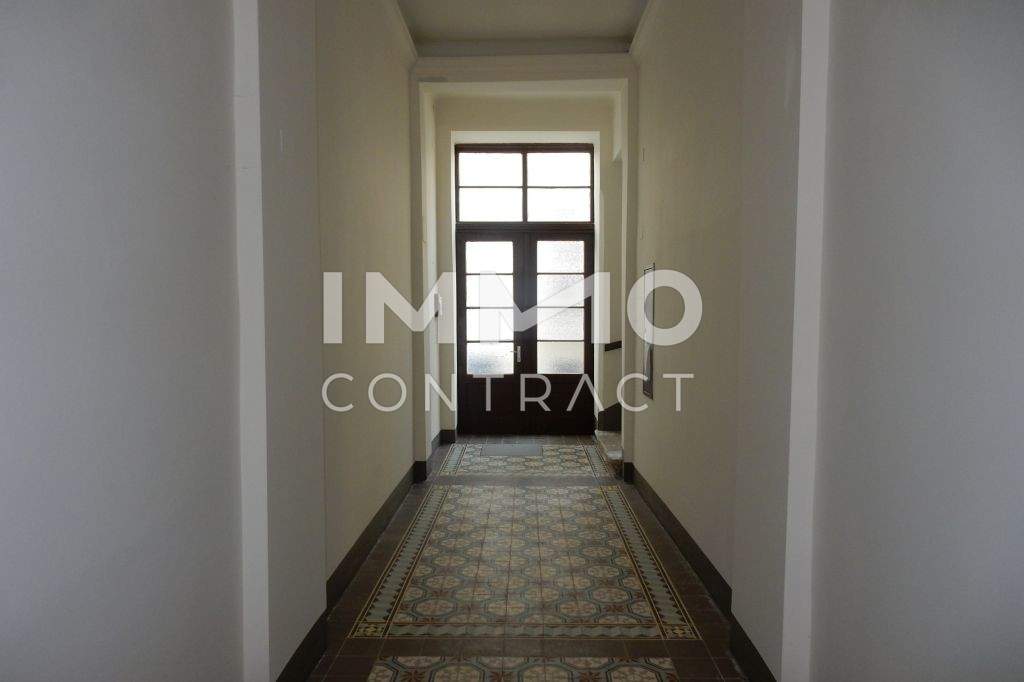 Siebenbrunnenplatz- Zinshaus mit genehmigtem Dachausbau