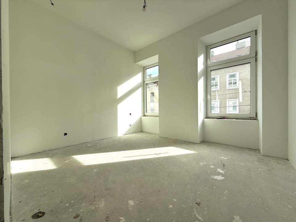Erstbezug sanierter Altbau in Fertigstellung I ruhige hofseitige Loggia I Luftwärmepumpe I Fußbodenheizung I Schlüsselfertig.