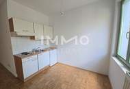 SINGLE-HIT: Schöne Klein-Wohnung bei der KF-UNI mit TERRASSE - Heinrichstraße 47b Top 11B