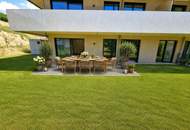FIRE SALE!! Ein Stück Natur - ganz für sich allein! Das perfekte Familienparadies! Geniale Neubauwohnung mit WOW-Effekt! Riesiger Eigengarten und Terrasse + 4 Zimmer + Grün wohin das Auge reicht + Luftwärmepumpe!