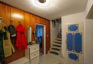 Familienfreundliches End-Reihenhaus im Ortskern mit Garten und Garage