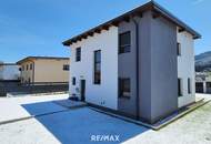 Moderner Neubau (2021) mit Pool, 4 Zi., 707 m² Grund, Bodenhzg., Gaisfeld
