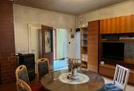 Geräumiges Wohnhaus zum Sanieren