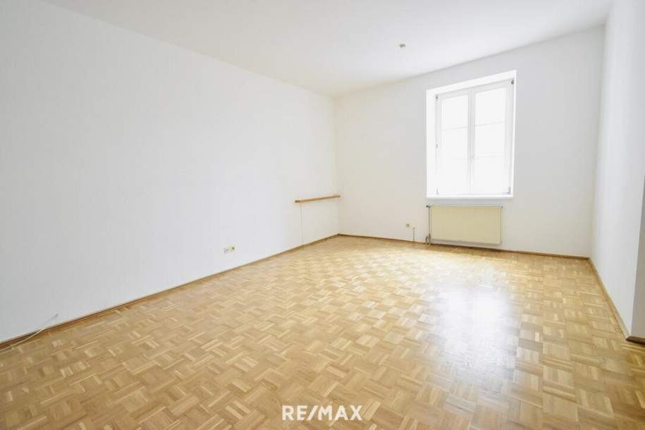 Praxis, Büro oder Studio in bester Innenstadtlage!, Gewerbeobjekt-miete, 306,00,€, 4400 Steyr(Stadt)