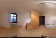 Haus mit zwei Wohneinheiten und Gartenidylle