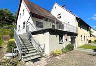 Zweifamilienhaus in attraktiver Donau-Nähe – Viel Platz für zwei Generationen
