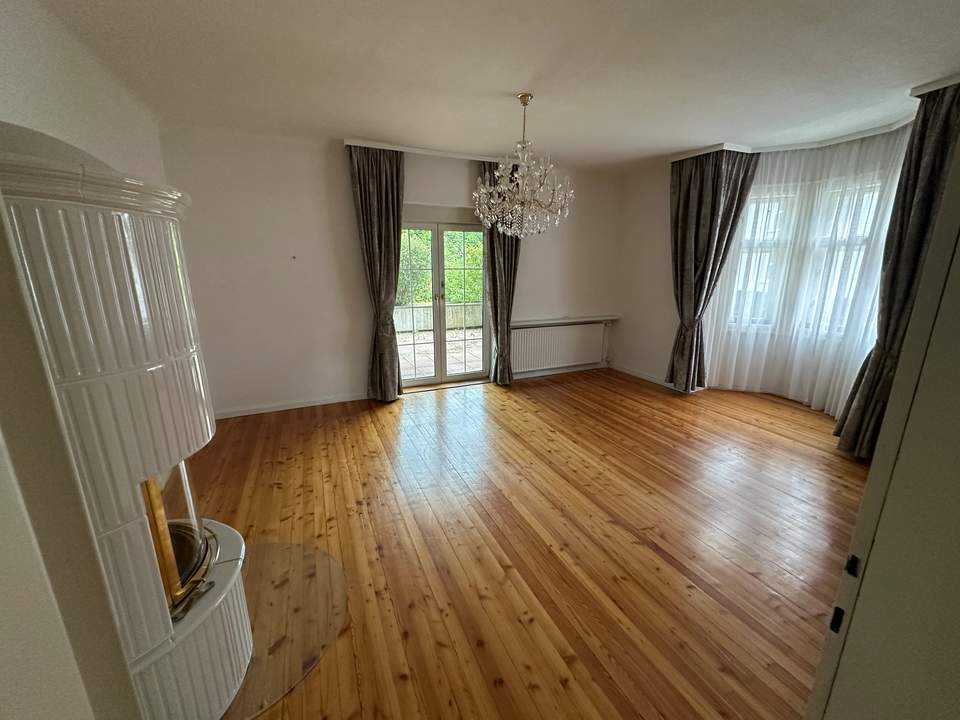 Stadtvilla / 3-4 Parteienhaus / Mehrfamilienhaus / Ertragsobjekt / Wohnen &amp; Arbeiten / ... (Provisionsfrei)