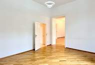 Großzügige Altbauwohnung im Zentrum von Pressbaum