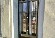 Repräsentative Lokalflächen mit Garagenbox für 2 PKW