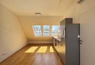 ***Moderne 2-Zimmer-Dachgeschosswohnung mit zwei Balkonen in Ruhelage nahe U1***