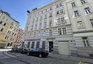 ROHDIAMANT IN TOPLAGE! U6 DIREKT. SANIERUNGSBEDÜRFTIGE 3,5 ZIMMER. FISCHGRÄTPARKETT.