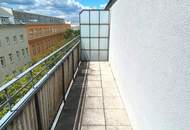 ** PROVISIONSFREI ** Neu sanierte 3 Zimmer DG-Eckwohnung + Traumterrasse mit ca. 28 m² - nähe Amalienbad