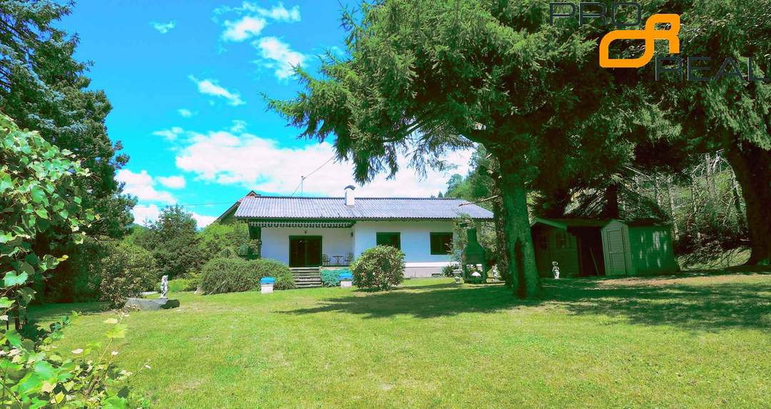 Feldkirchen 1km: Park- Bungalow mit Vollkeller auf großem Grundstück