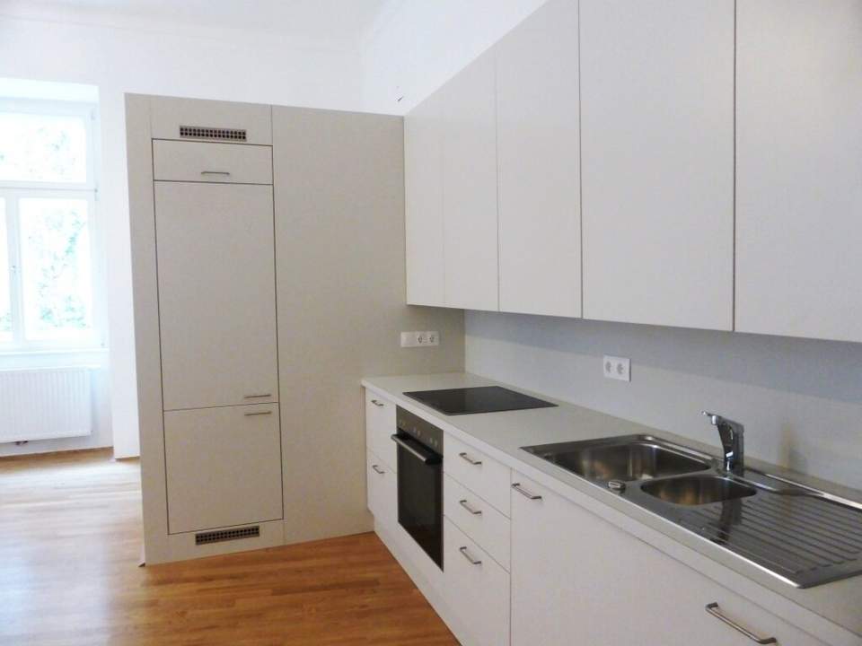KEIN 08/15 - FÜR LIEBHABER:INNEN DES BESONDEREN! AUSSERGEWÖHNLICHE WOHNUNG MIT CHARME