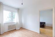 Lichtdurchflutete 2-Zimmer-Wohnung mit Balkon und eigenem Abstellplatz