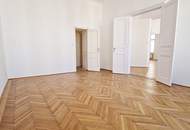 SPITTELBERG, representatives 200 m2 Altbaubüro, Kanzlei oder Praxis, 4 Zimmer, Küche, Flügeltüren, 1. Liftstock, Stiftgasse