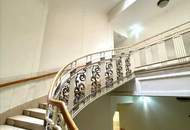 Repräsentative Bürofläche mit Balkon im historischen Palais Fanto zu mieten