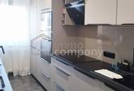 Familienwohnung mit 4 Zimmern im Zentrum mit großer Terrasse / eigene Garage - generalsaniert!