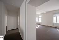 ** Repräsentatives Altbau-Büro mit Klimaanlage und Balkon – ca. 201 m² vis à vis Wien Mitte / The Mall; ab sofort **