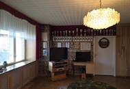 "Haus Emma - mit "Schirm, Charme &amp; Melone"