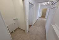 MIETE! Neuwertige Familienwohnung mit Garagenplatz!