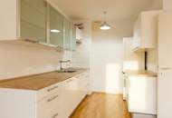 Einziehen und Wohlfühlen! Nette 2-Zi-Wohnung mit Loggia