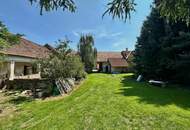 Baugrundstück mit sanierungsbedürftigem Bauernhof, Stallungen und Stadl in ländlicher Lage zu verkaufen.