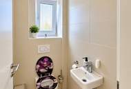 Wohnen wie im eigenen Haus – 4 Zimmerwohnung mit Eigengarten & Stellplatz in Ruhelage – PROVISIONSFREI