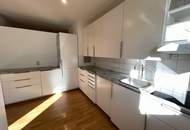 Lichtdurchflutete 3-Zimmer-Wohnung mit Balkon in zentraler Lage