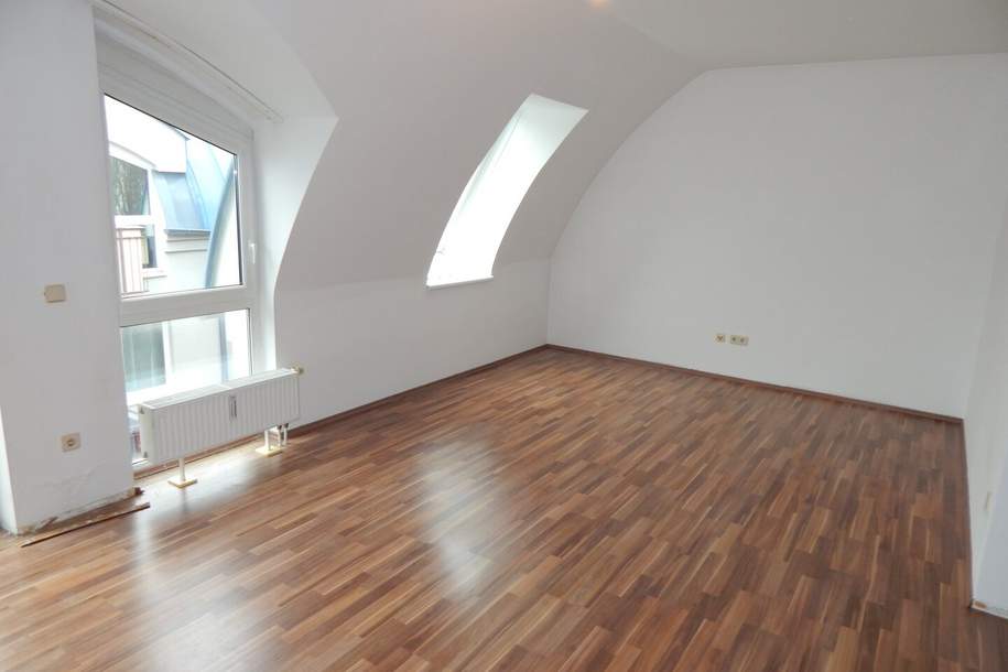 "PROVISIONSFREI" Helle und ruhige Terrassenwohnung mit Tiefgaragenplatz, Wohnung-kauf, 191.500,€, 2020 Hollabrunn