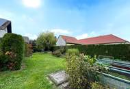 "Haus mit Garten, Pool, und Garage"