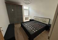 Avantgarde mit Garten, Terrasse, 6 Zimmer plus Keller
