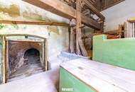 Weinviertler Charme: Presshaus mit großzügigem Weinkeller – Modernisierungschance!