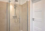 RUHIGES INNENHOF-ALTBAUJUWEL NÄHE MILLENNIUM CITY – ERSTBEZUG NACH DESIGN-SANIERUNG