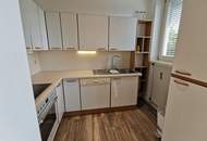 Charmante 2-Zimmer-Wohnung mit Balkon im Grünen