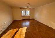 Einfamilienhaus mit Nebengebäuden!